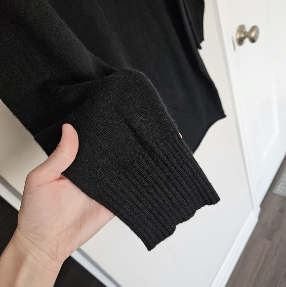 360 Cashmere Black Ivana Cold Shoulder Cashmere Sweater Dress NWT Size Small - Picture 5 of 12